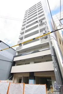 レオンコンフォート本町クレセント【3階】の外観