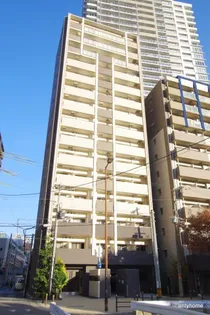 クリスタルグランツ梅田【10階】の外観