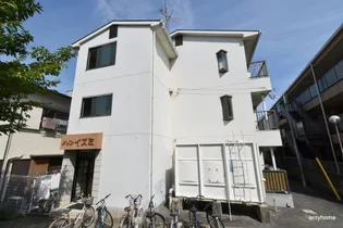 大阪府吹田市泉町5丁目【アパート】の外観