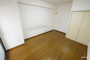 センチュリー新大阪【4階】の居間