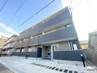クレセント江坂【1階】の外観