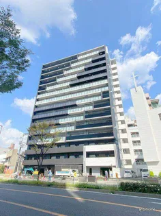 プレサンス大国町ラヴェニール【3階】の外観