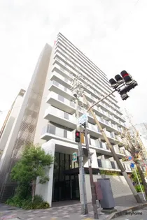 大阪府吹田市広芝町【マンション】の外観