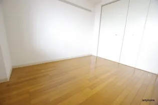 レジディア西天満【6階】の寝室