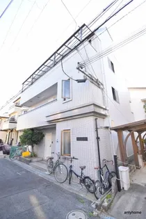 ベルシャトー【3階】の外観