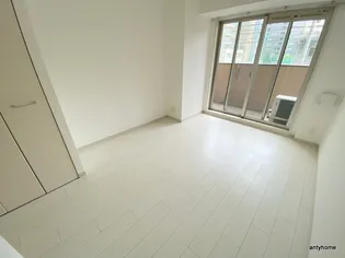 プレサンス心斎橋ラヴィ【7階】の寝室