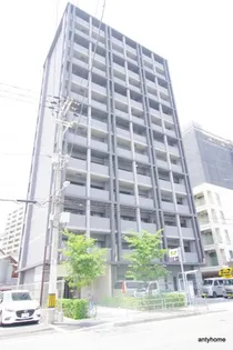 プールトゥジュール梅田ウエスト【13階】の外観