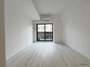 S-RESIDENCE難波大国町domina【4階】の居間