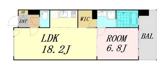 ロイヤルパークスなんば【4階】の間取り