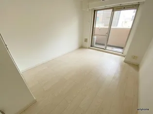 プレサンス心斎橋ザスタイル【3階】の寝室