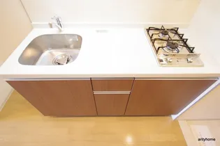 ファーストステージ北大阪レジデンス【7階】のキッチン