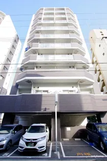 Gramercy Juso-higashi 3rd【6階】の外観