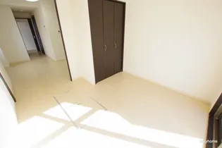 Gramercy Juso-higashi 3rd【6階】の居間