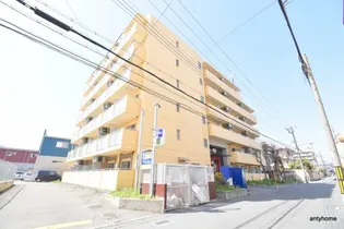 グランコート江坂【5階】の外観