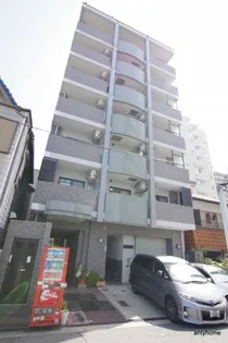 レディースパインヒル北梅田【6階】の外観