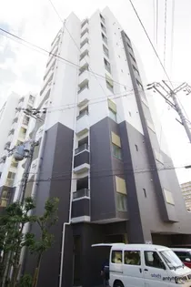 Gramercy Juso-higashi 1st【6階】の外観