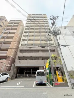 レジディア京町堀【8階】の外観