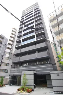 スプランディッド難波WEST【3階】の外観