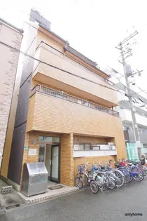 クリア東三国【1階】の外観