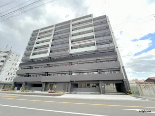 アドバンス大阪クラージュ【8階】の外観