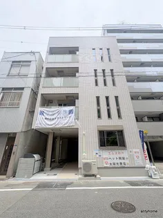 エムズ谷六【1階】の外観