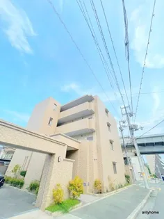 ロワイヤルヴァンテ【4階】の外観