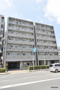 大阪府吹田市穂波町【マンション】の外観
