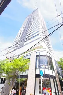 大阪府大阪市北区茶屋町【マンション】の外観