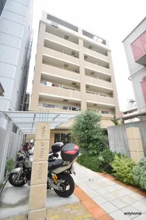 セントロイヤルクラブ新大阪【6階】の外観