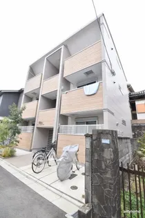 パロス江坂垂水町アイシア【1階】の外観