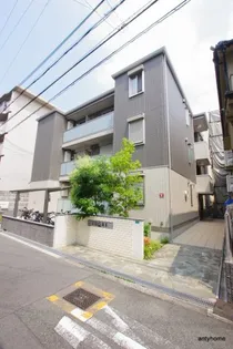 クオーレ【2階】の外観