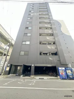 プリンス阿波座【8階】の外観