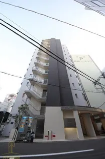 クレグラン北梅田の外観