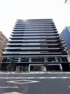 クレストコート靭公園 THE CLASS【3階】の外観