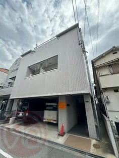 ロイヤルハイツ【2階】の外観