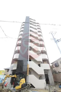 パークナードフィット美章園【4階】の外観