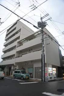 ラ ルミエールの画像