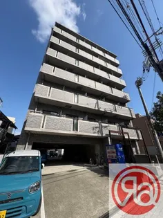 クイーンズウェイ【3階】の外観