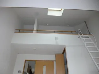 イル・ソーレ春日【202号室号室】の内装