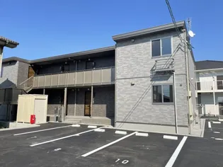 ウィスタリア【1階】の外観