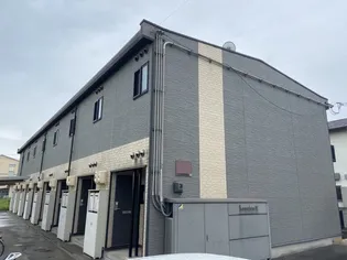 レオパレスかつはる【1階】の外観