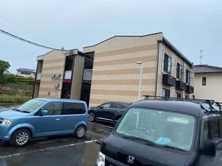 レオパレスグリーンコート【2階】の外観