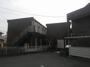 レオパレスサンハイム【1階】の外観