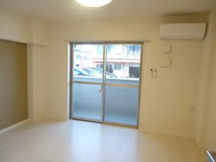 ブリエ ロッシュ U【1階】の外観