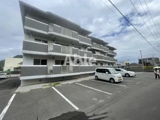 グレイス屋島【1階】の外観