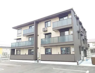 ラフィーネ南蔵王【3階】の外観