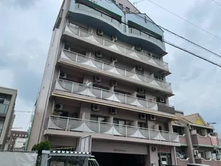 ミヨシマンション【301号室】の外観