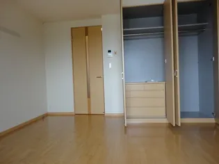 プランドール【2階】の外観