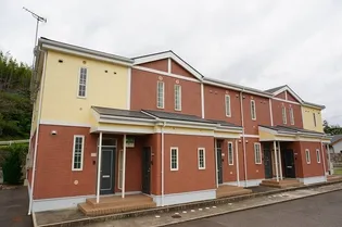 メゾン・ルージュ【2階】の外観