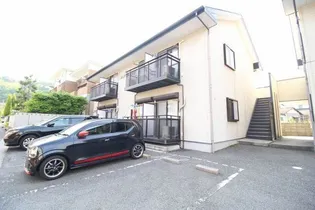 フォブール三冠A【2階】の外観